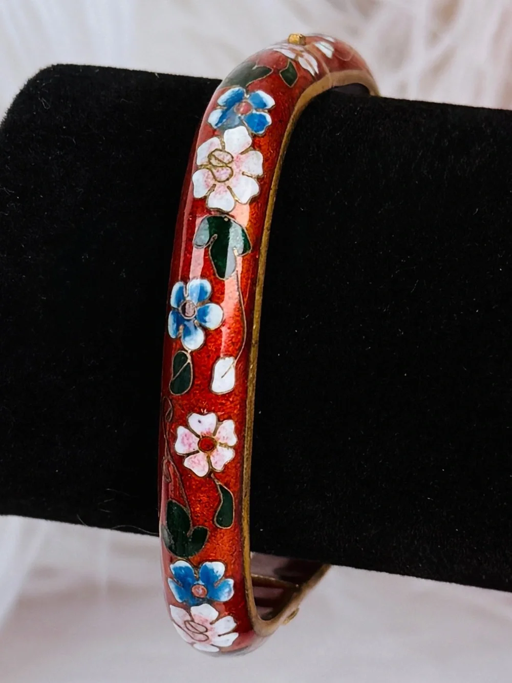 Vintage Goldtone Asian Red Orange Floral Cloisonne Hinged Square Bracelet